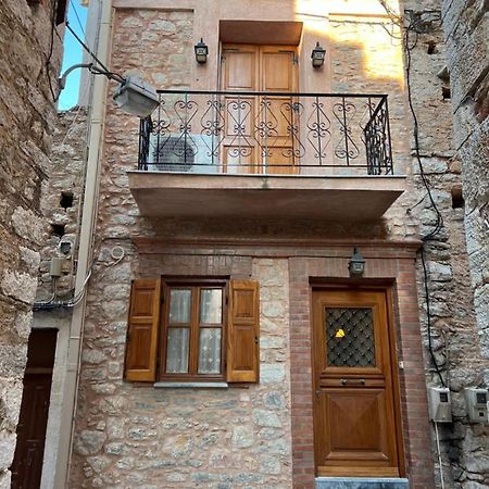 Pyrgos Apartman Pirjí Kültér fotó