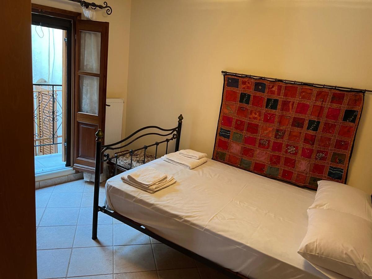 Pyrgos Apartman Pirjí Kültér fotó