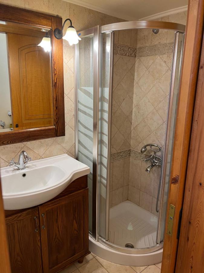Pyrgos Apartman Pirjí Kültér fotó